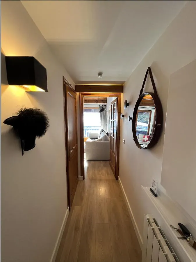 N5 Megeve - Residence De L'Ours - Appart 4 Pers 0*,  France